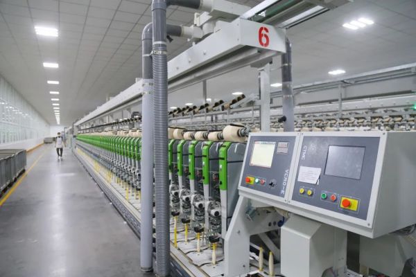 湖南科力嘉紡織股份有限公司,湖南環(huán)錠紡紗銷售,氣流紡紗銷,針織紗,高檔精梳緊密紡賽絡(luò)紡棉紗哪里好